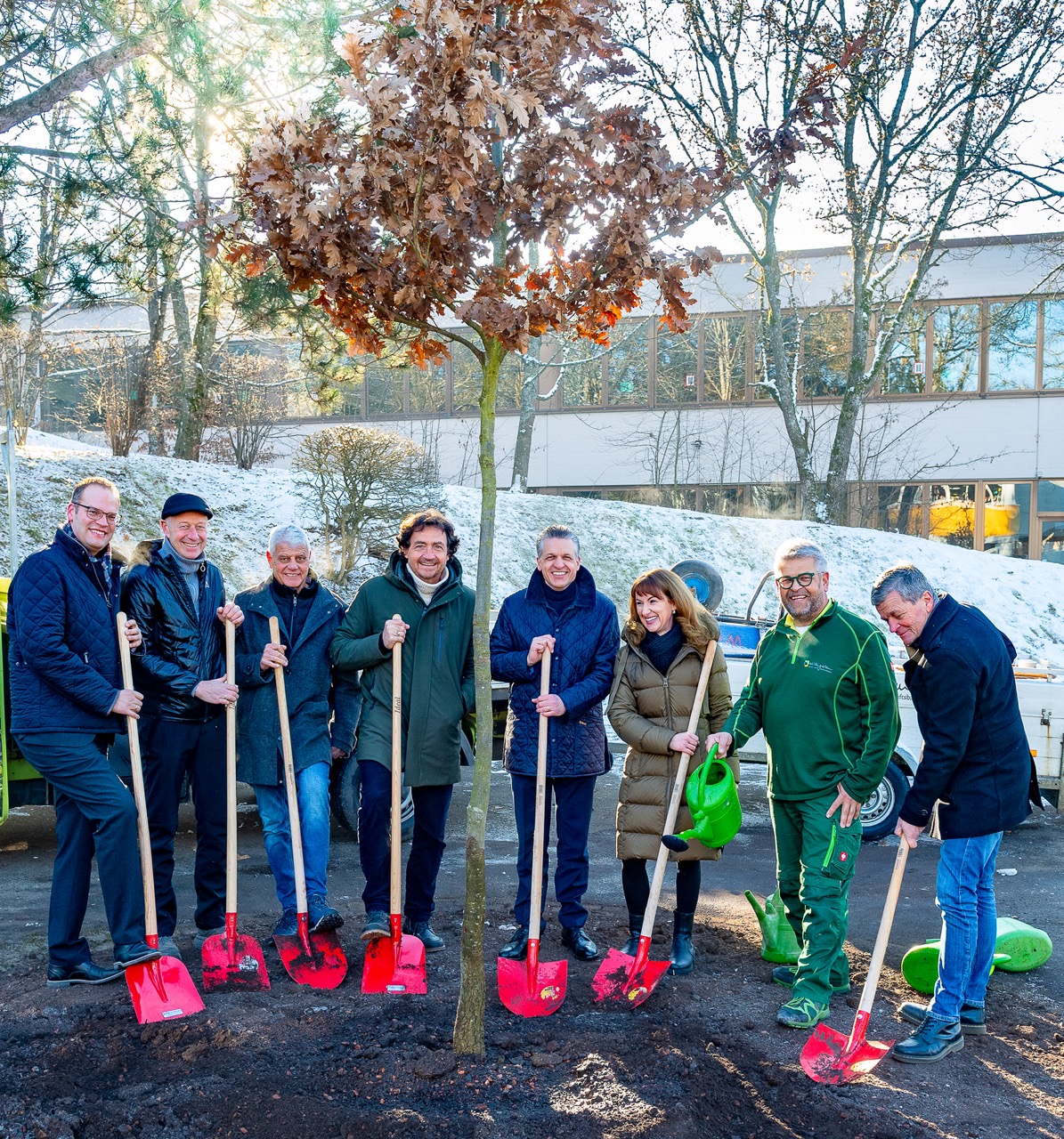 110 Bäume für ein grünes und lebenswertes Baden-Württemberg